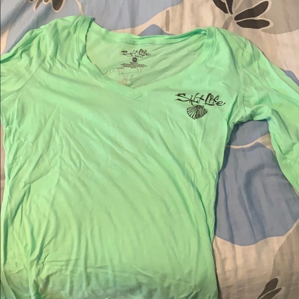 Super cute salt life long sleeve v neck!